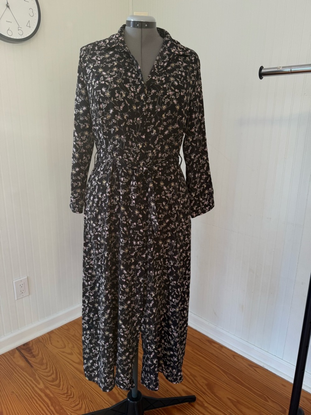 Black Floral Long Sleeve Midi Dress